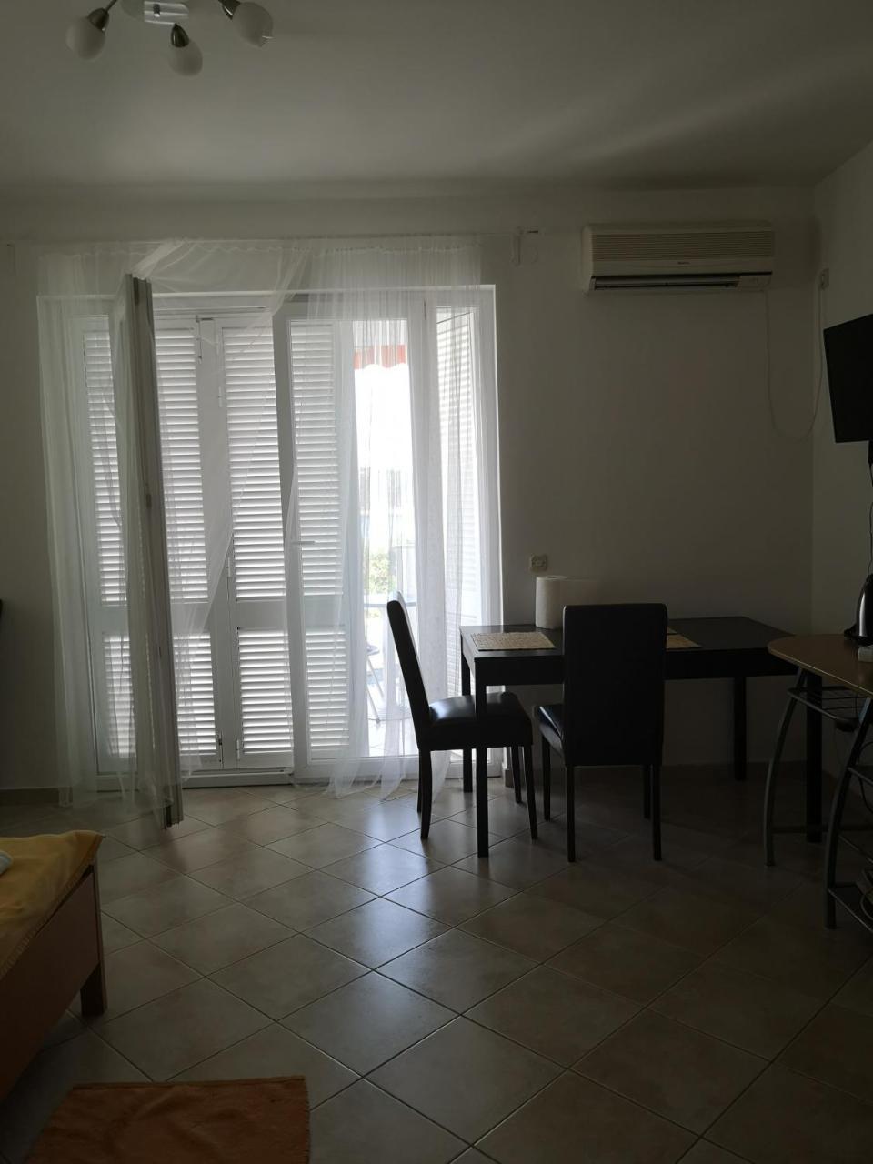 Apartment Zekija Barbat na Rabu Exterior foto